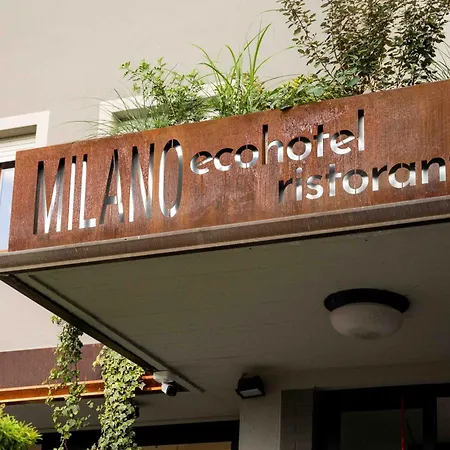 Ecohotel Ristorante Milano 3*