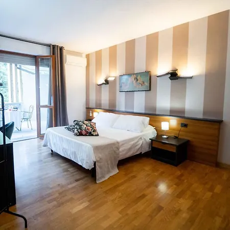 Ecohotel Ristorante Milano Hotel 3*
