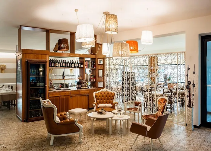 酒店 Ecohotel Ristorante Milano 3*