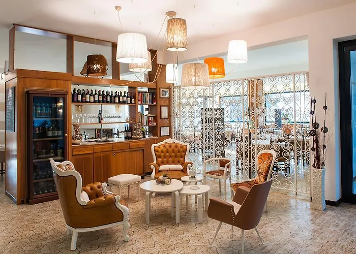 酒店 Ecohotel Ristorante Milano 博尔戈阿莫扎诺