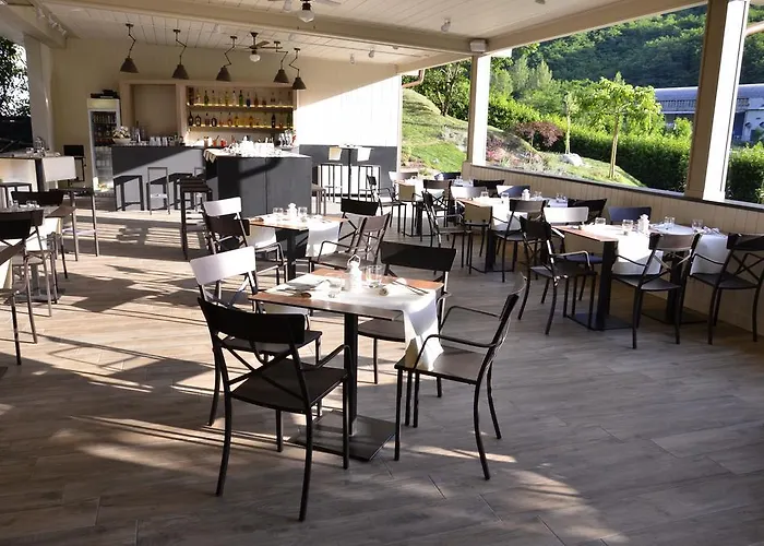 酒店 Ecohotel Ristorante Milano 博尔戈阿莫扎诺